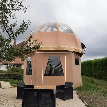 A L'aube Des Sens Luxury tent