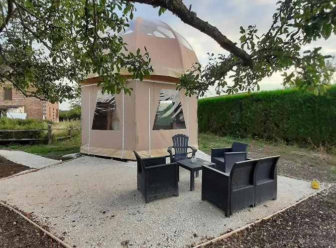 A L'aube Des Sens Campsite