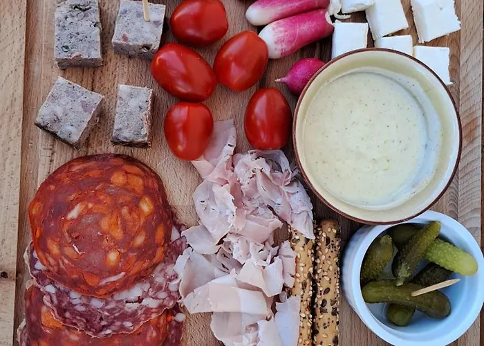 Campsite A L'aube Des Sens